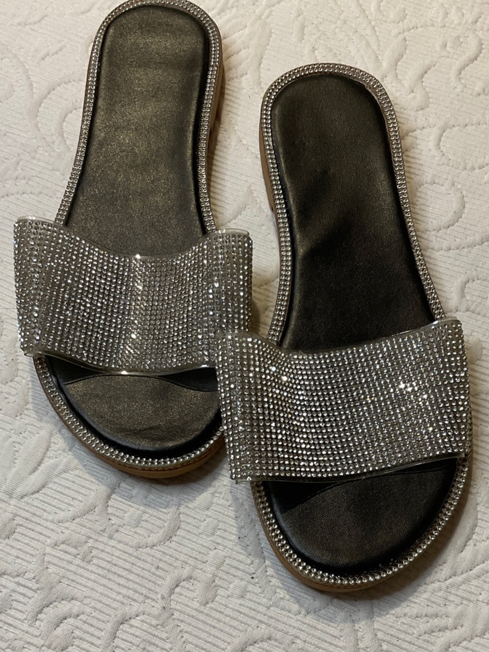 Women’s Rhinestone Slide Sandals - Silver Sparkle. Size 8.5